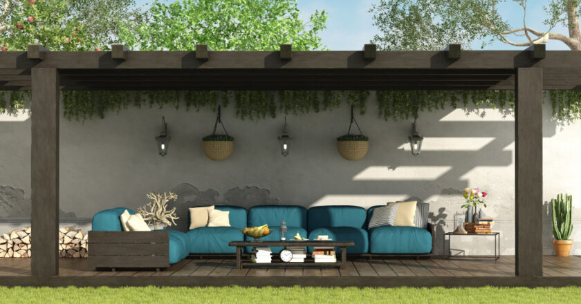 Aménager son jardin avec des tubes acier carrés : idées et conseils pratiques